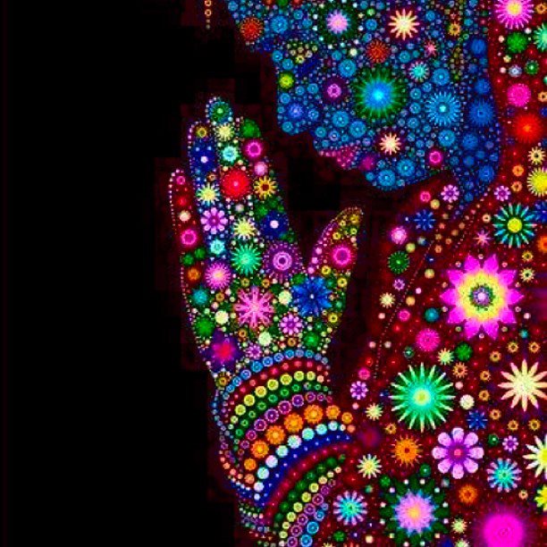 Imagen de palabras relacionadas al movimiento que se une en torno a la idea de levantar el Derecho Humano a la Paz en el seno de Naciones Unidas y sobre todo en el seno de las mentes de los pueblos unidos en torno a la única familia que habita la Tierra.