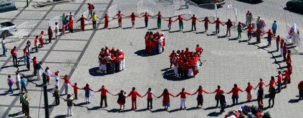 bandera-humana-de-la-pazValpo